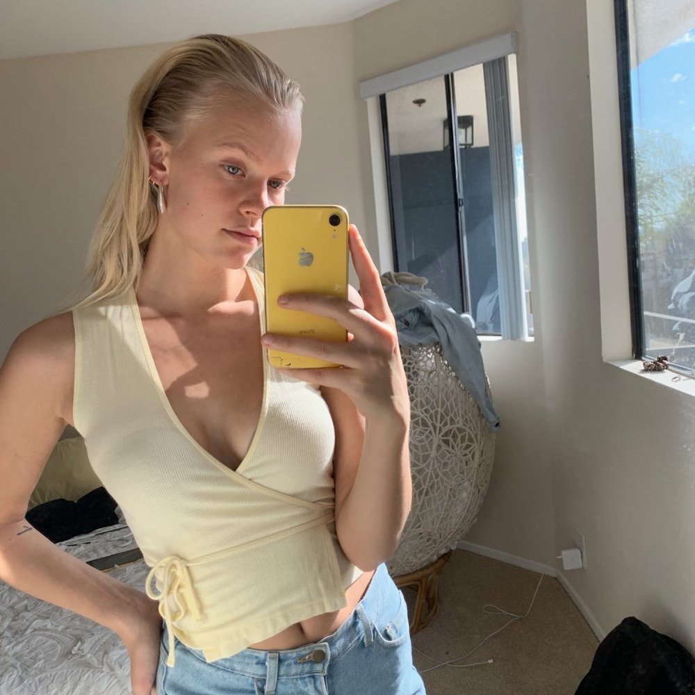 AMERICAN APPAREL WRAP TOP